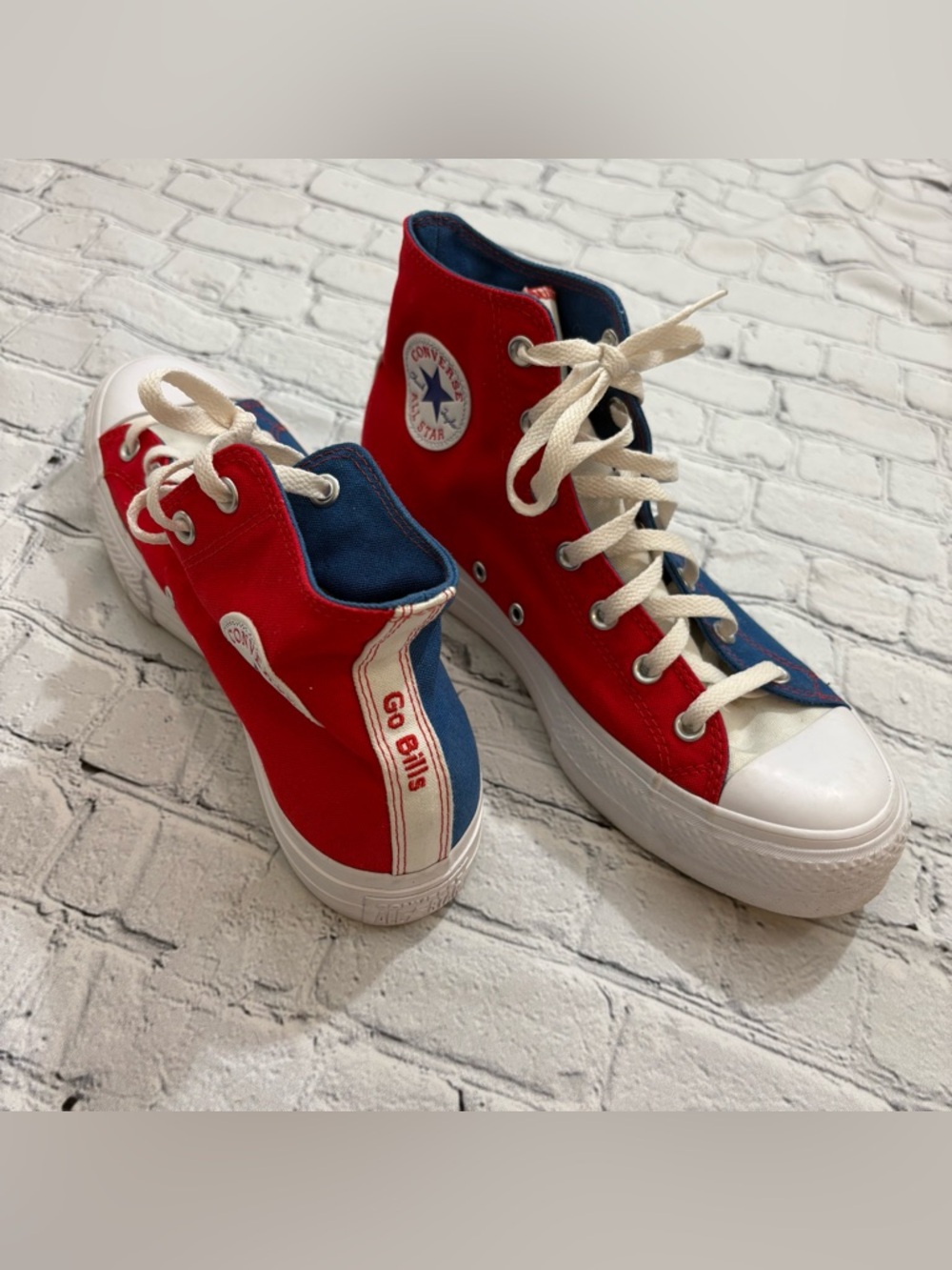 Converse By You Chuck Taylor All Star Sneakers NFL Buffalo Bills Men’s Size 9